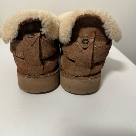 UGG Mckay Winter Boot for Women - Brown, Size  8 - Picture 12 of 16